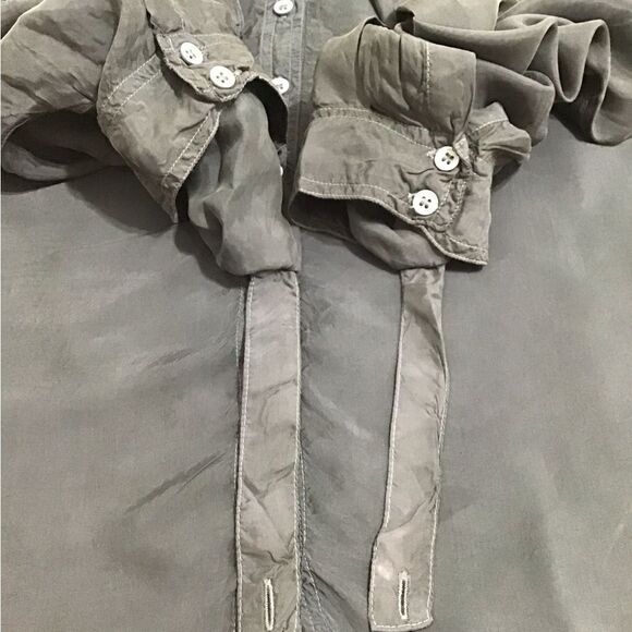 Johnny Was Pete & Greta Capras Button Down Long Sleeve Blouse Size Medium - Picture 12 of 12